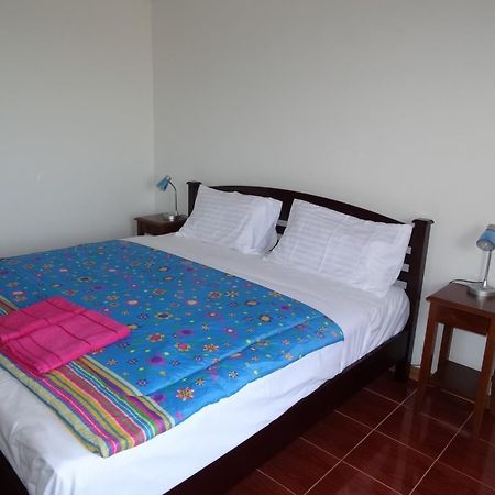 Rayong Condochain Ban Phe Exterior photo